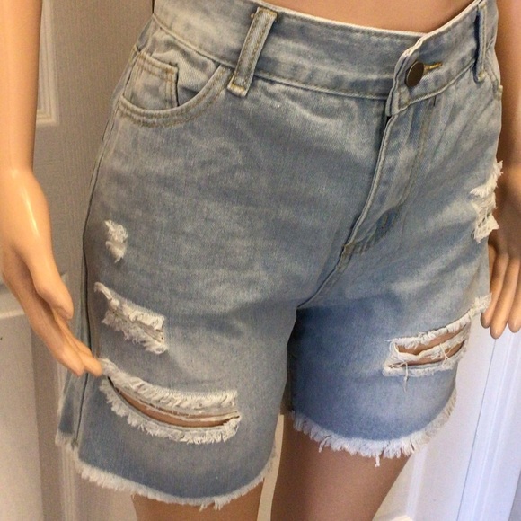 Babysbule Juniors Light Wash Distressed High Rise Denim Shorts Choose Size - Picture 8 of 15